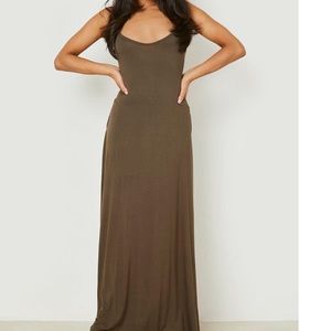 PETITE V NECK POCKET DETAIL SWING MAXI DRESS